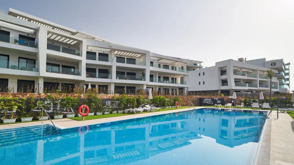 Higuerón Bay Residences